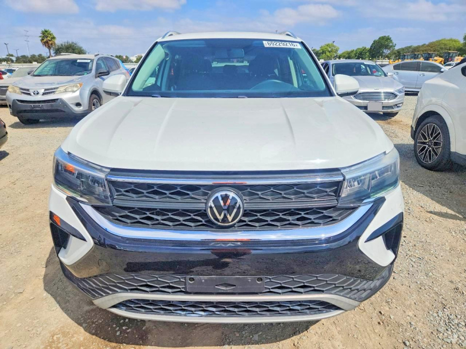 Volkswagen TAOS SE 2022 — Copart