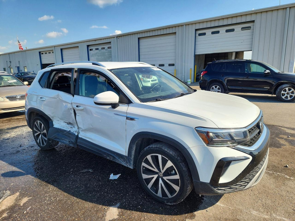 Volkswagen TAOS SE 2022 — Copart