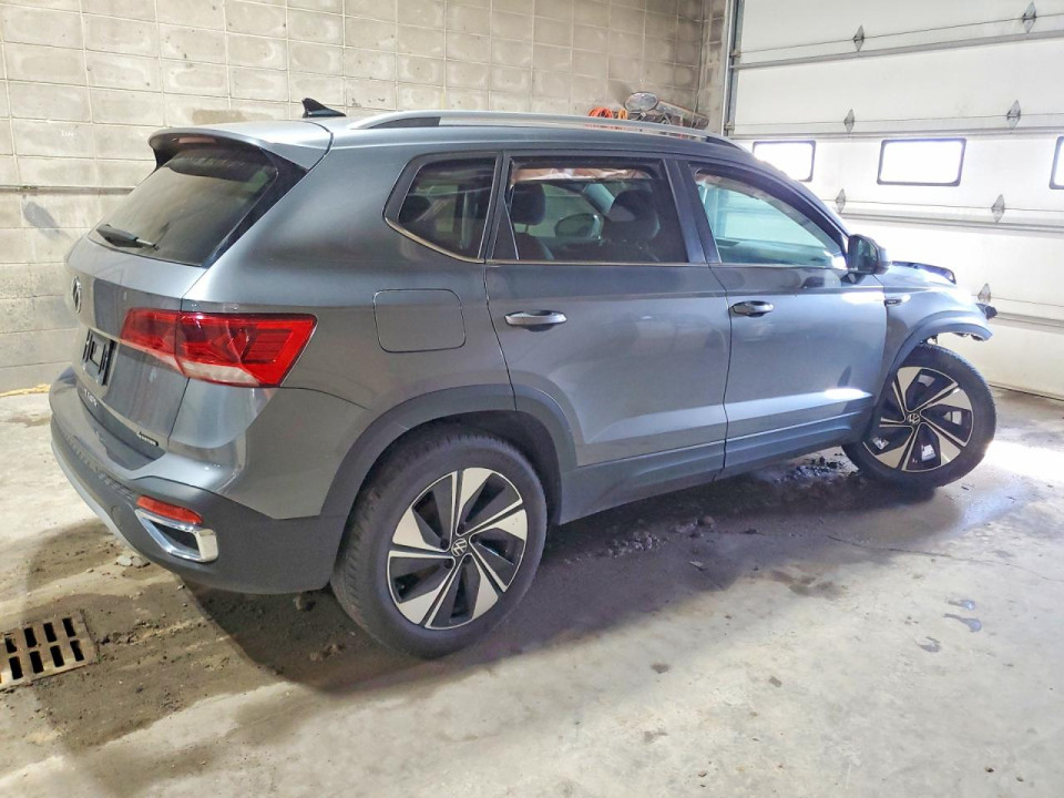 Volkswagen TAOS SE 2024 — Copart