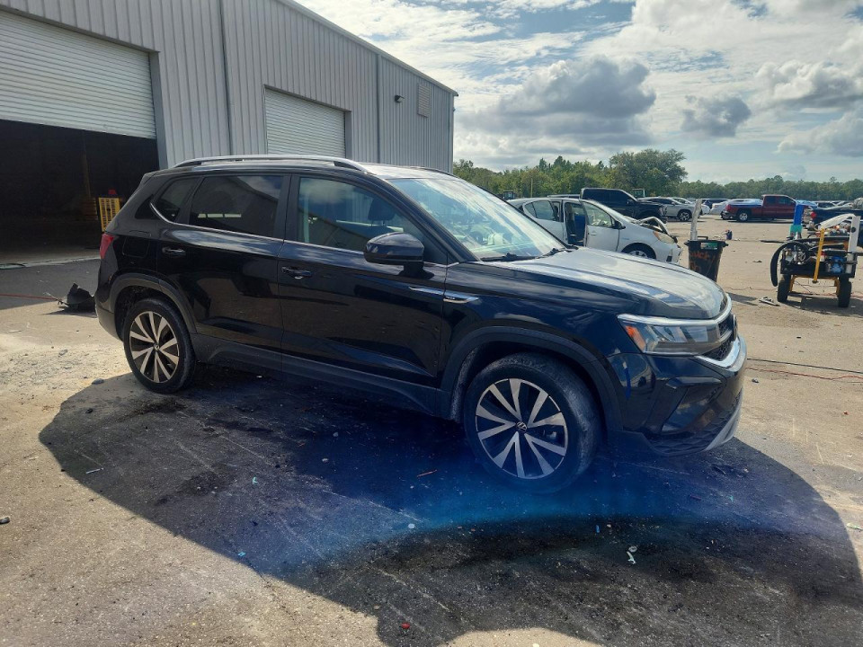 Volkswagen TAOS SE 2022 — Copart