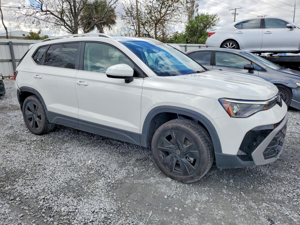 Volkswagen TAOS SE 2025 — Copart