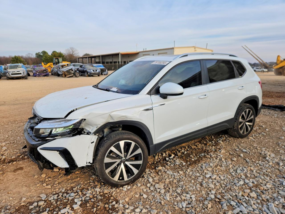 Volkswagen TAOS SE 2024 — Copart