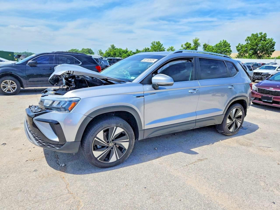 Volkswagen TAOS SE 2024 — Copart