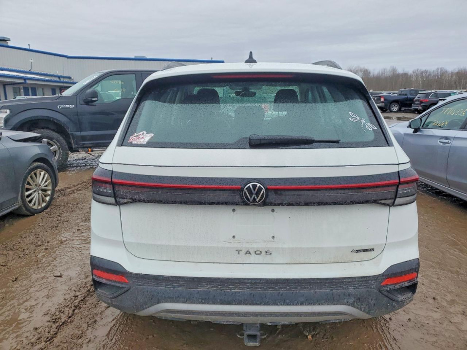 Volkswagen TAOS 2025 — Copart