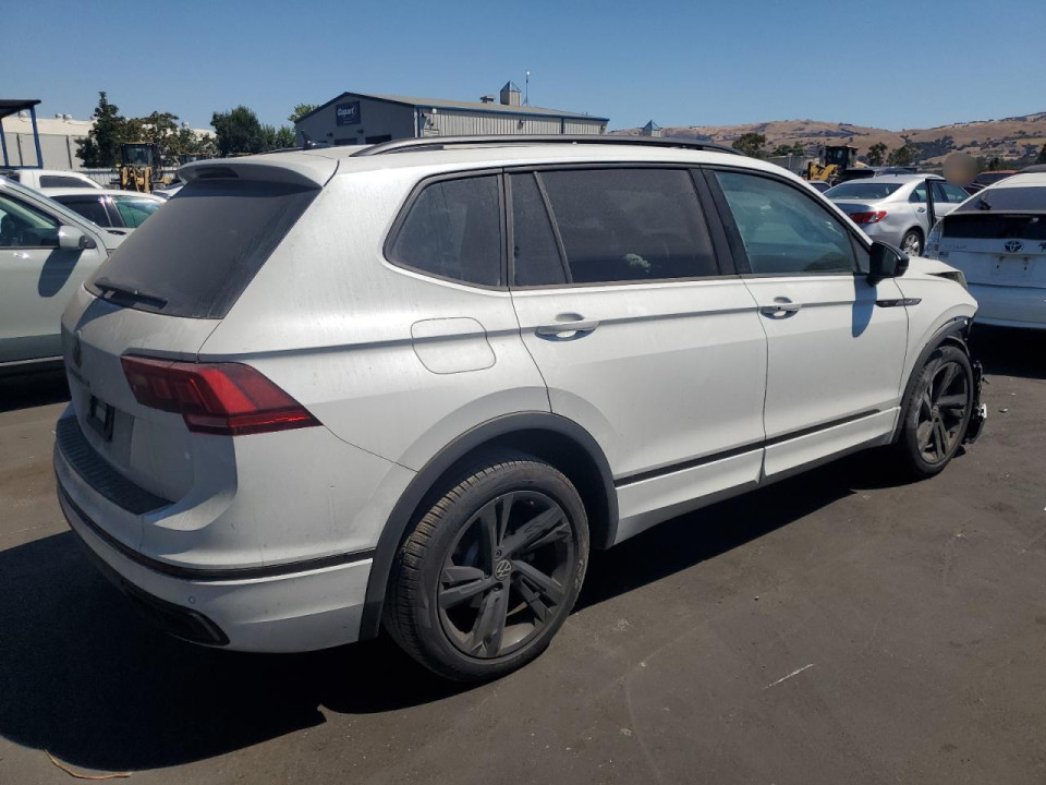 Volkswagen TIGUAN 2024 — Copart