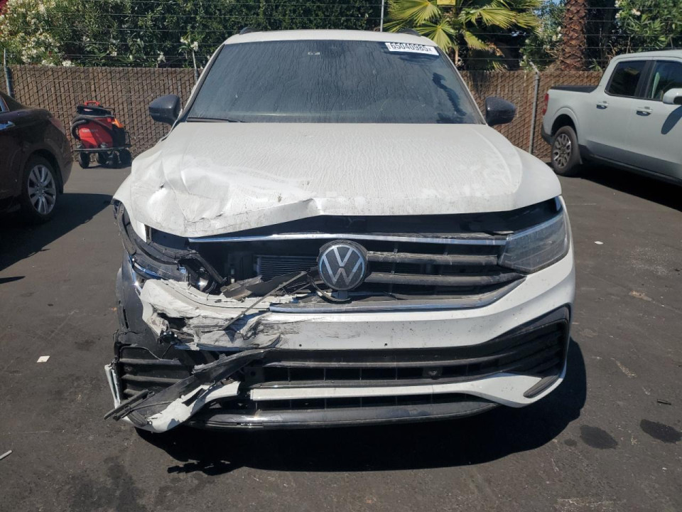 Volkswagen TIGUAN 2024 — Copart
