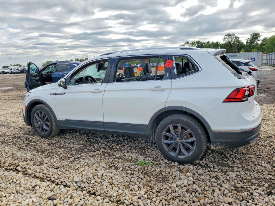 Volkswagen TIGUAN 2022 — Copart