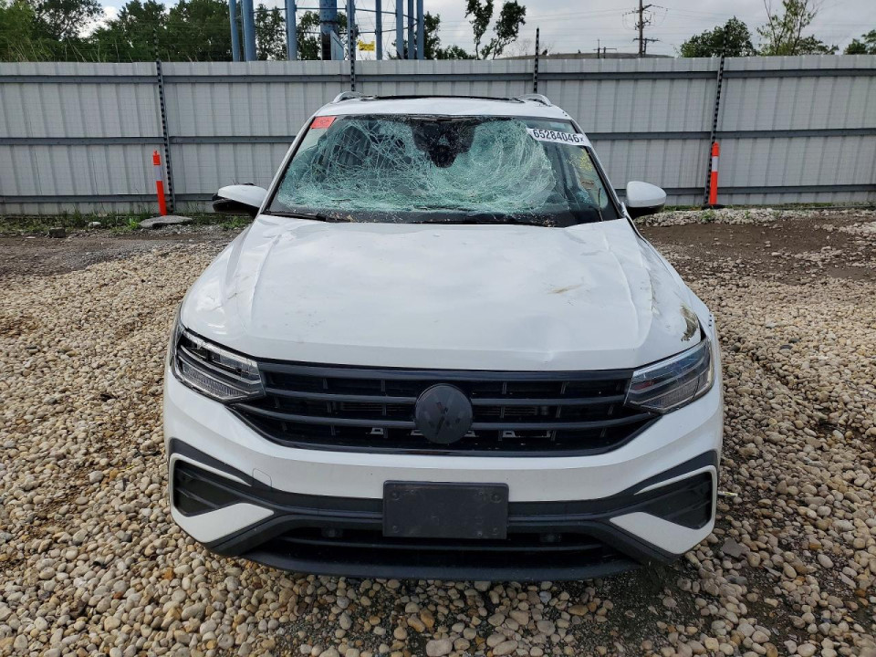 Volkswagen TIGUAN 2022 — Copart