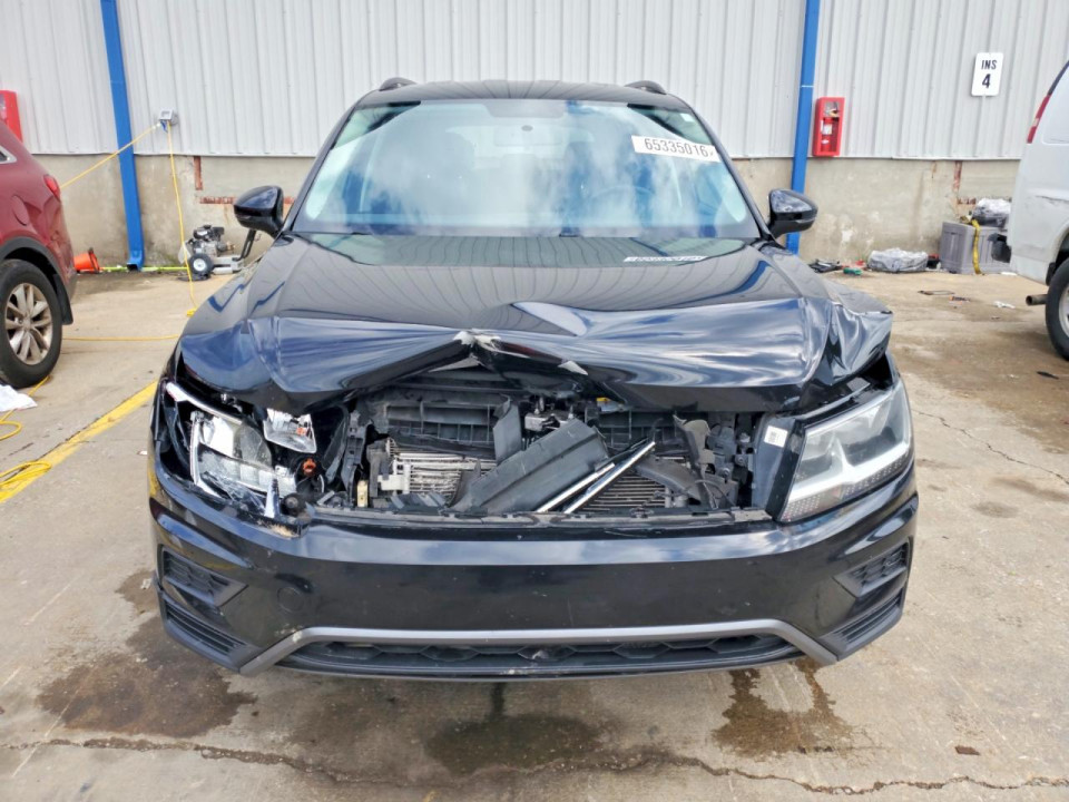 Volkswagen TIGUAN 2021 — Copart