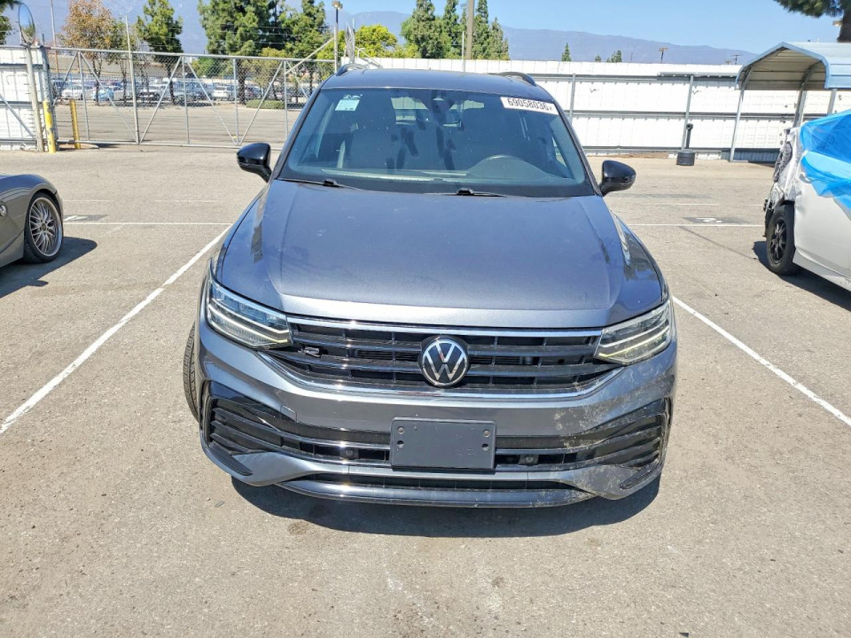 Volkswagen TIGUAN 2022 — Copart