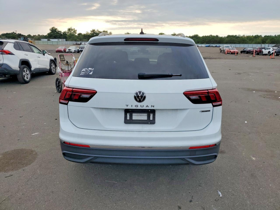 Volkswagen TIGUAN 2024 — Copart
