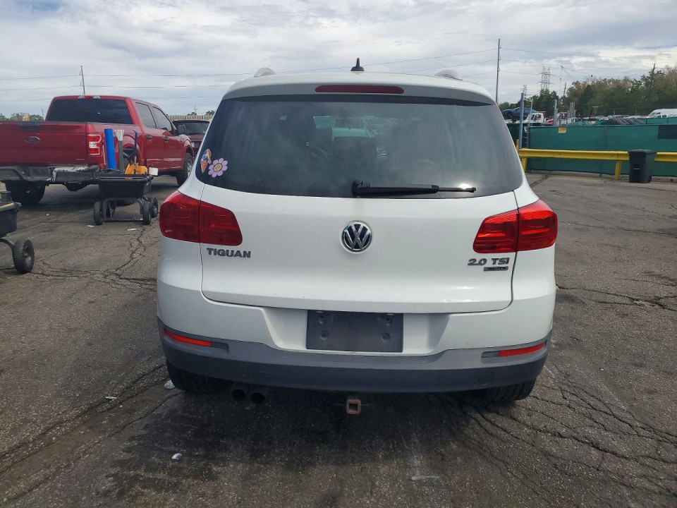 Volkswagen TIGUAN 2015 — Copart