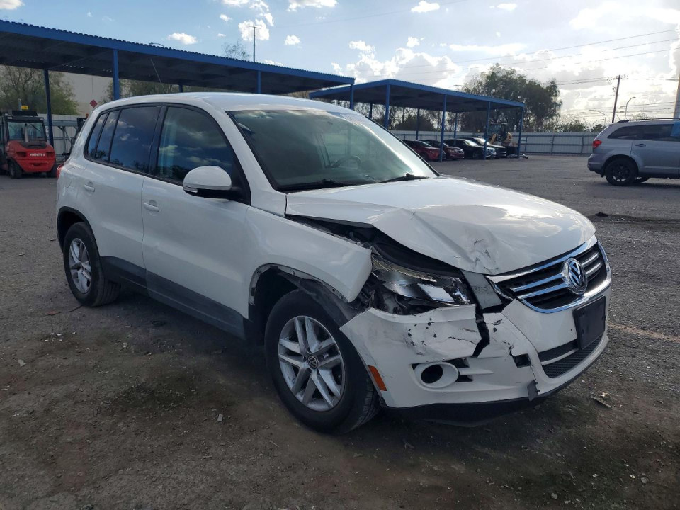 Volkswagen TIGUAN 2011 — Copart