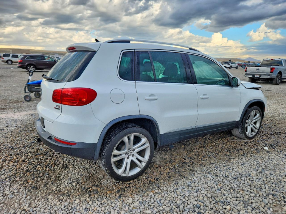 Volkswagen TIGUAN 2016 — Copart