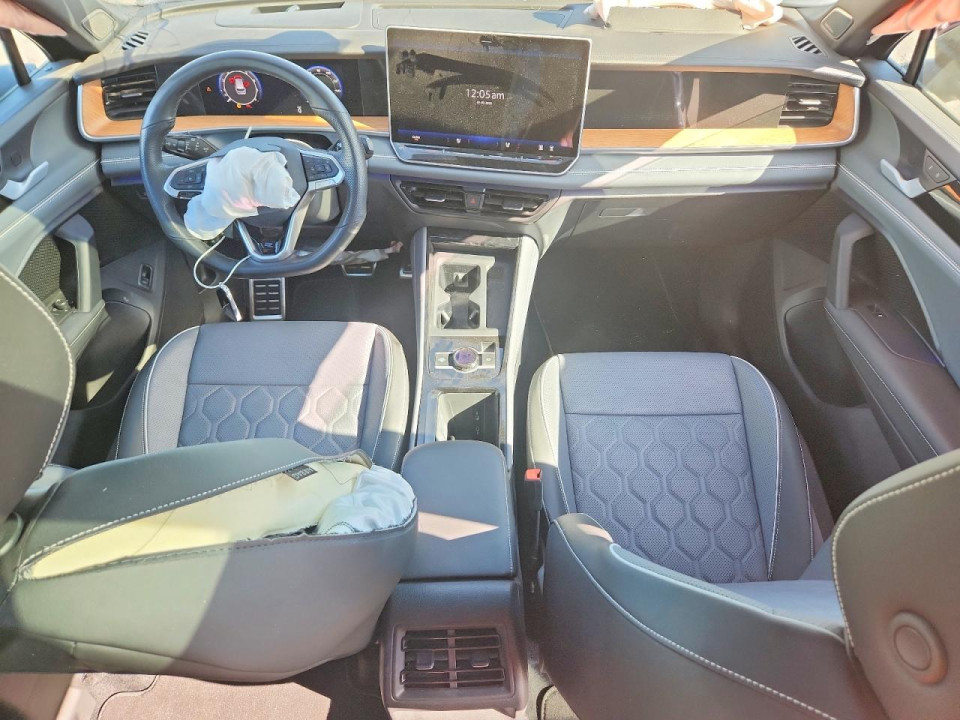 Volkswagen TIGUAN 2025 — Copart