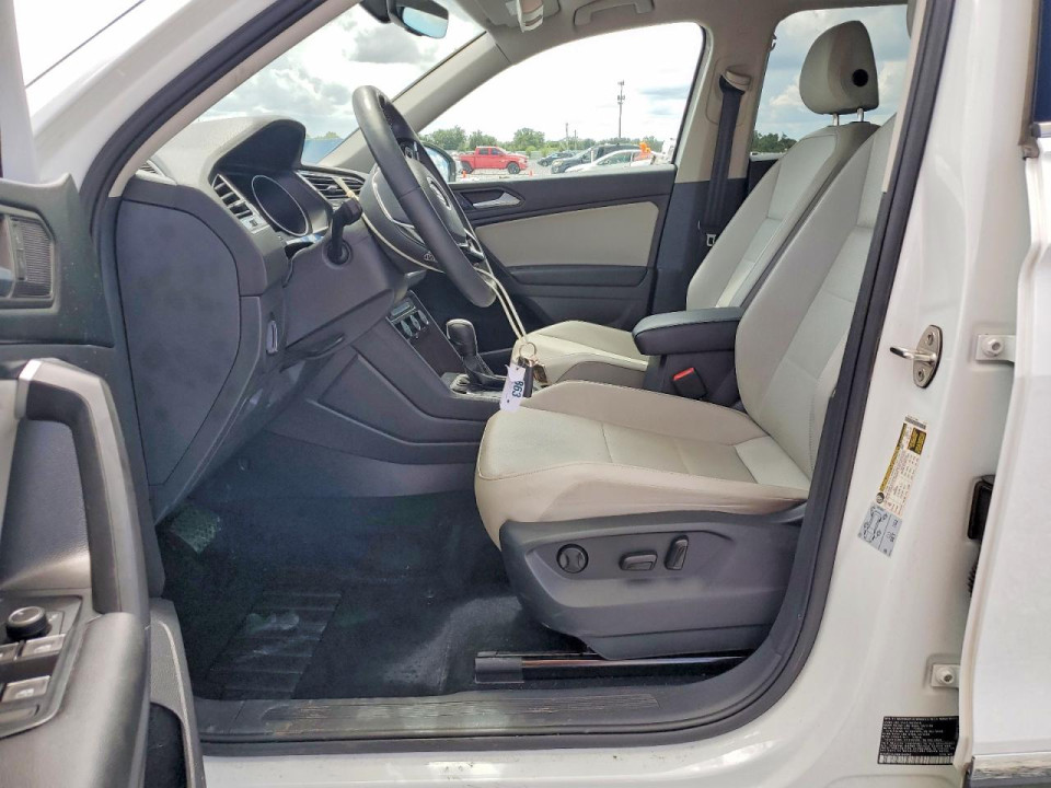 Volkswagen TIGUAN 2021 — Copart