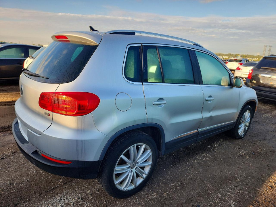 Volkswagen TIGUAN 2016 — Copart