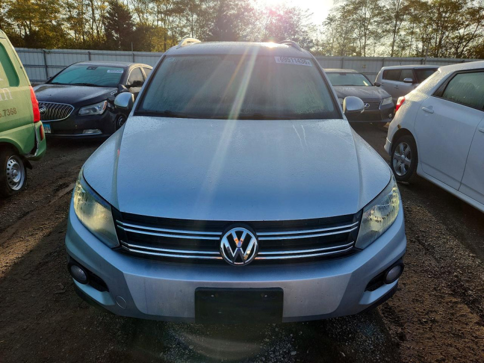 Volkswagen TIGUAN 2016 — Copart