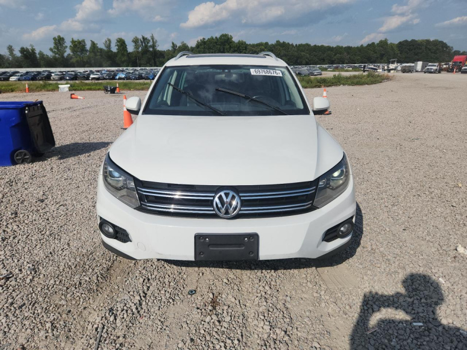 Volkswagen TIGUAN 2016 — Copart