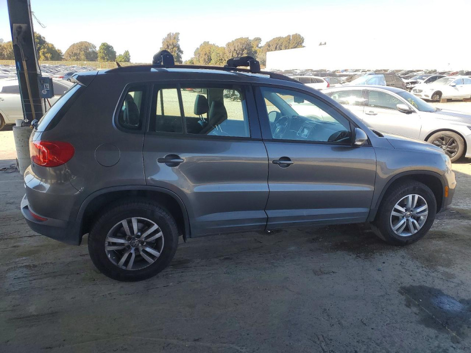 Volkswagen TIGUAN 2016 — Copart