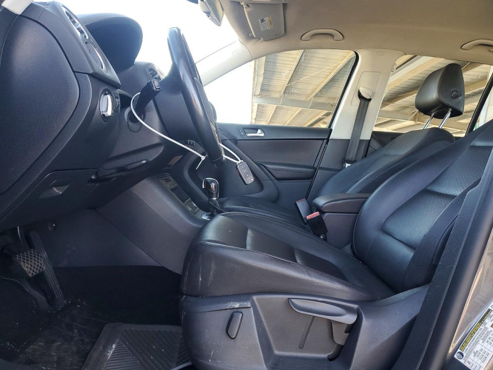 Volkswagen TIGUAN 2016 — Copart