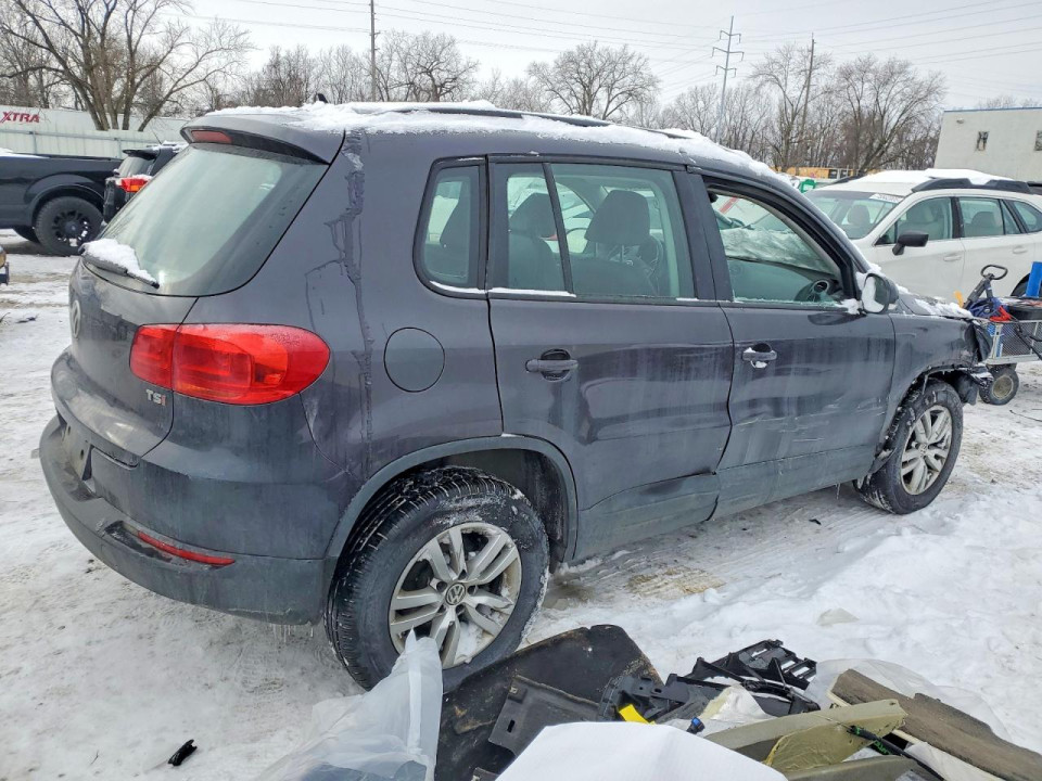 Volkswagen TIGUAN 2016 — Copart