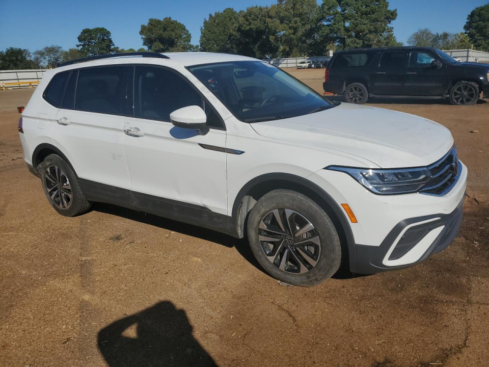 Volkswagen TIGUAN 2023 — Copart