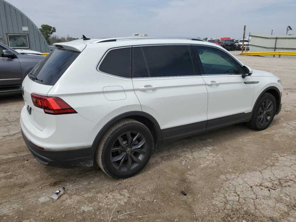 Volkswagen TIGUAN 2022 — Copart