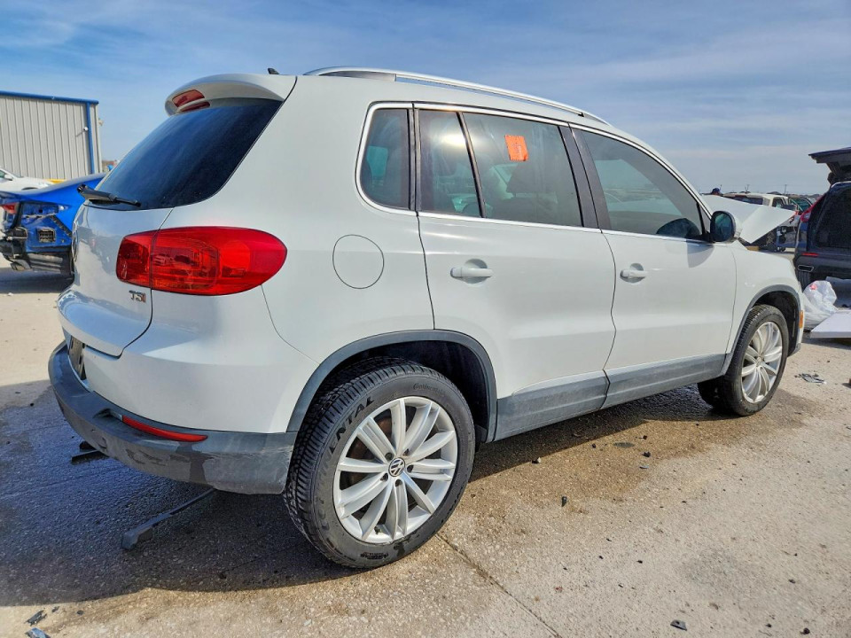 Volkswagen TIGUAN 2016 — Copart