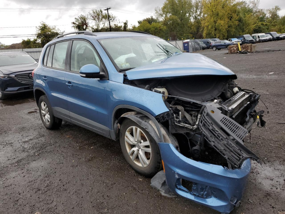 Volkswagen TIGUAN 2017 — Copart