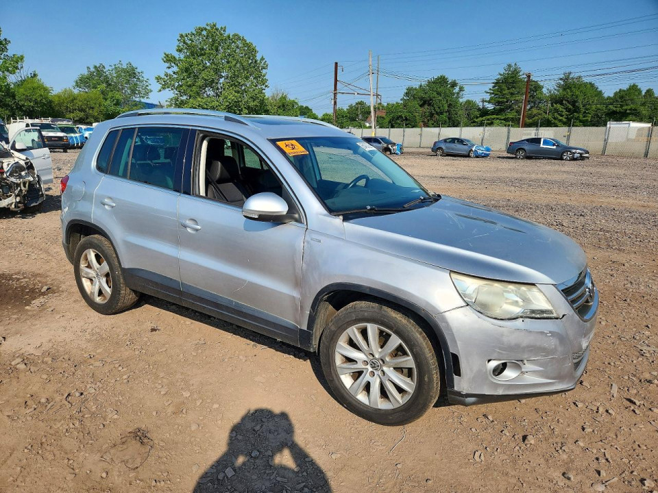 Volkswagen TIGUAN 2010 — Copart