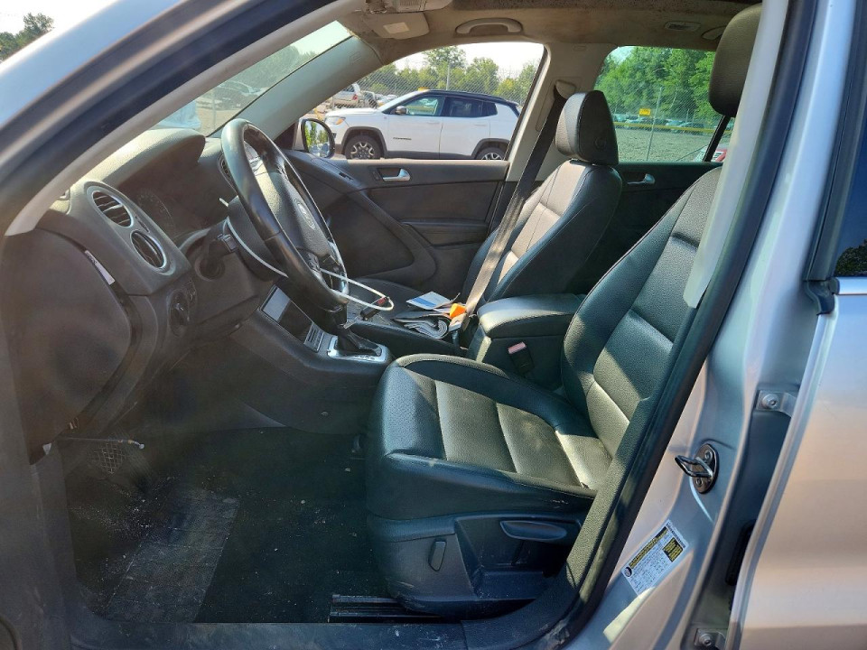 Volkswagen TIGUAN 2010 — Copart