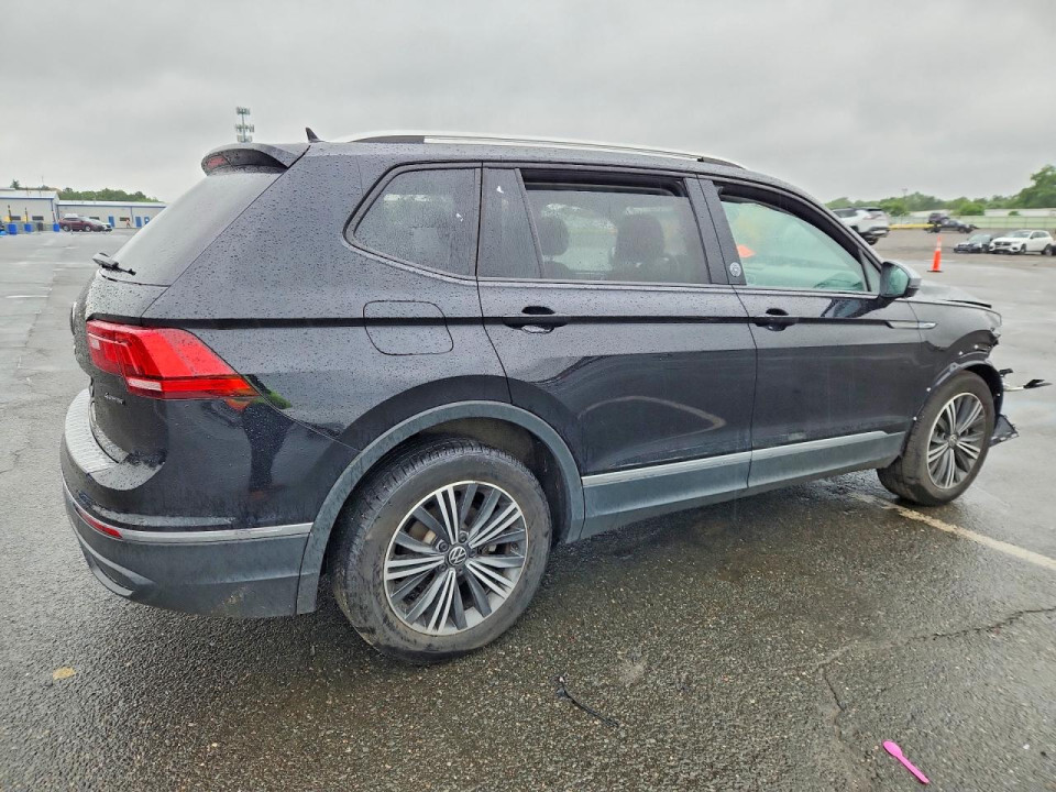 Volkswagen TIGUAN 2024 — Copart