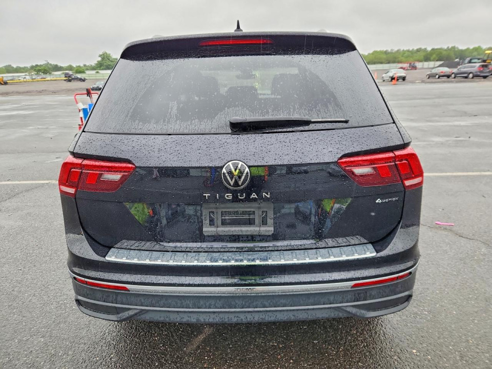 Volkswagen TIGUAN 2024 — Copart