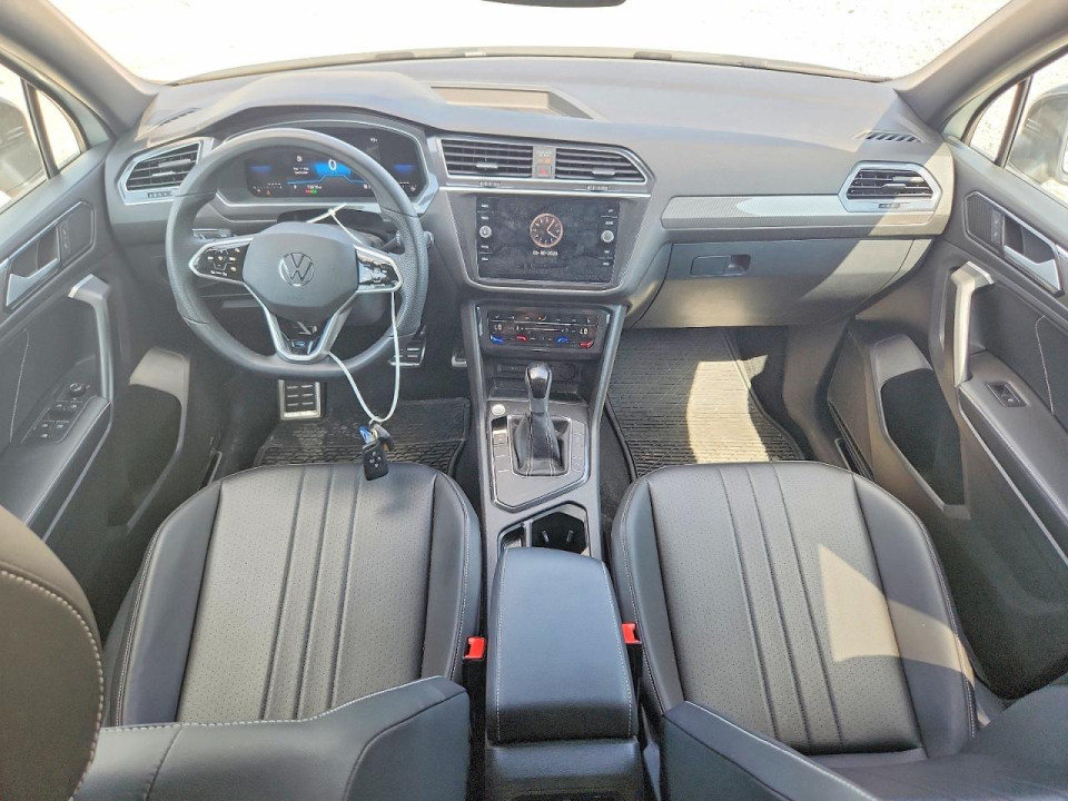 Volkswagen TIGUAN 2023 — Copart