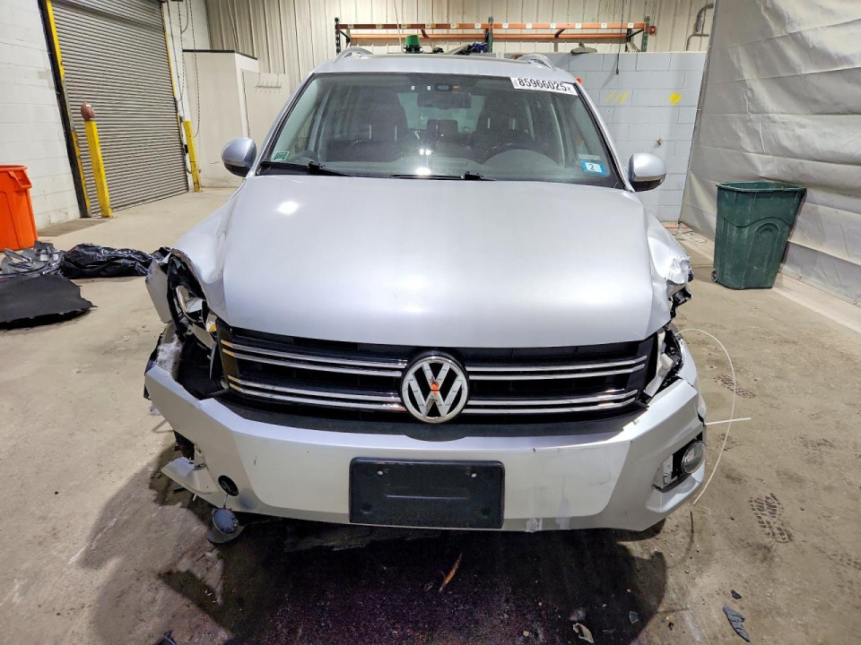 Volkswagen TIGUAN 2016 — Copart