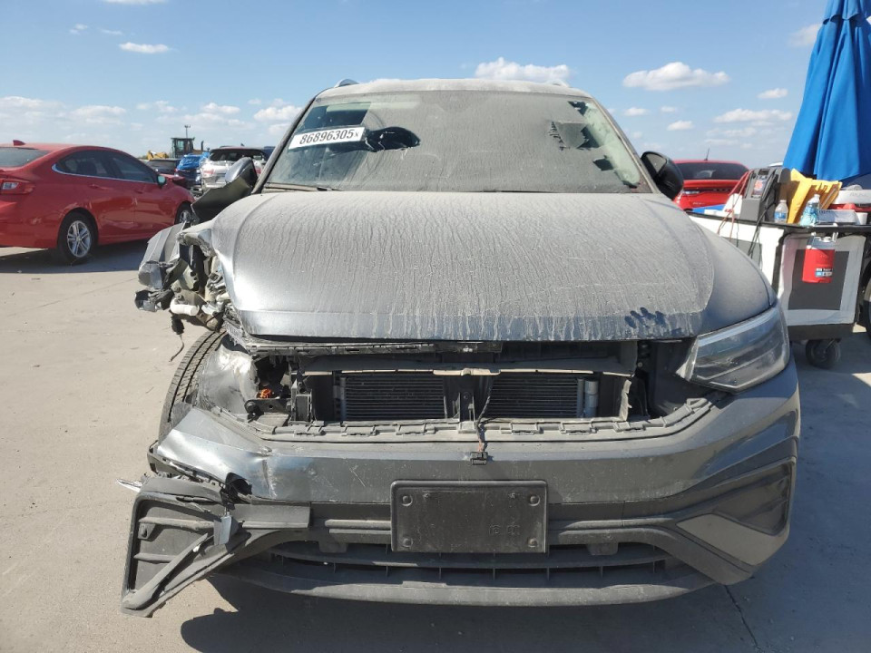 Volkswagen TIGUAN 2024 — Copart