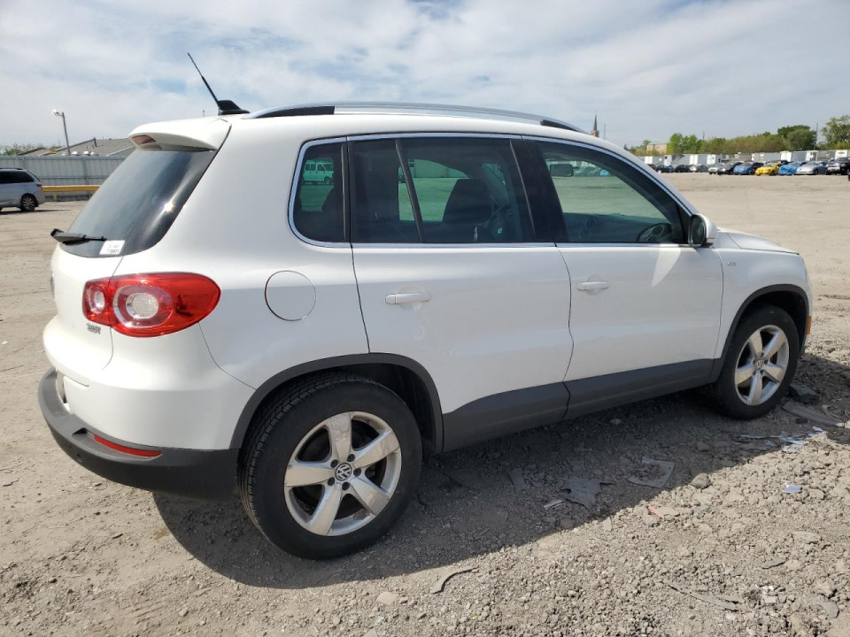 Volkswagen TIGUAN 2010 — Copart