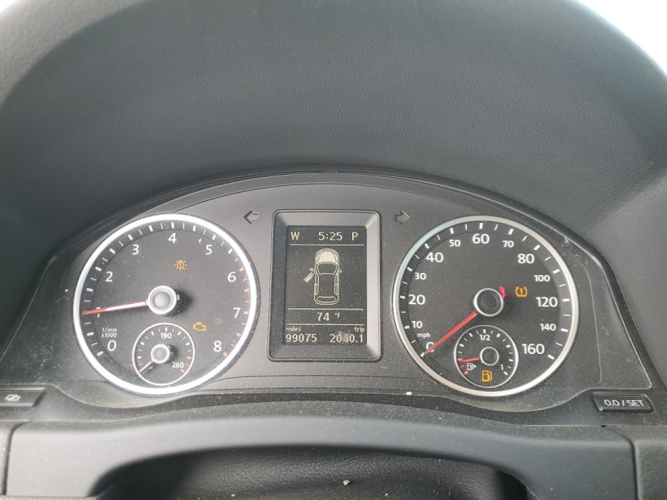 Volkswagen TIGUAN 2010 — Copart