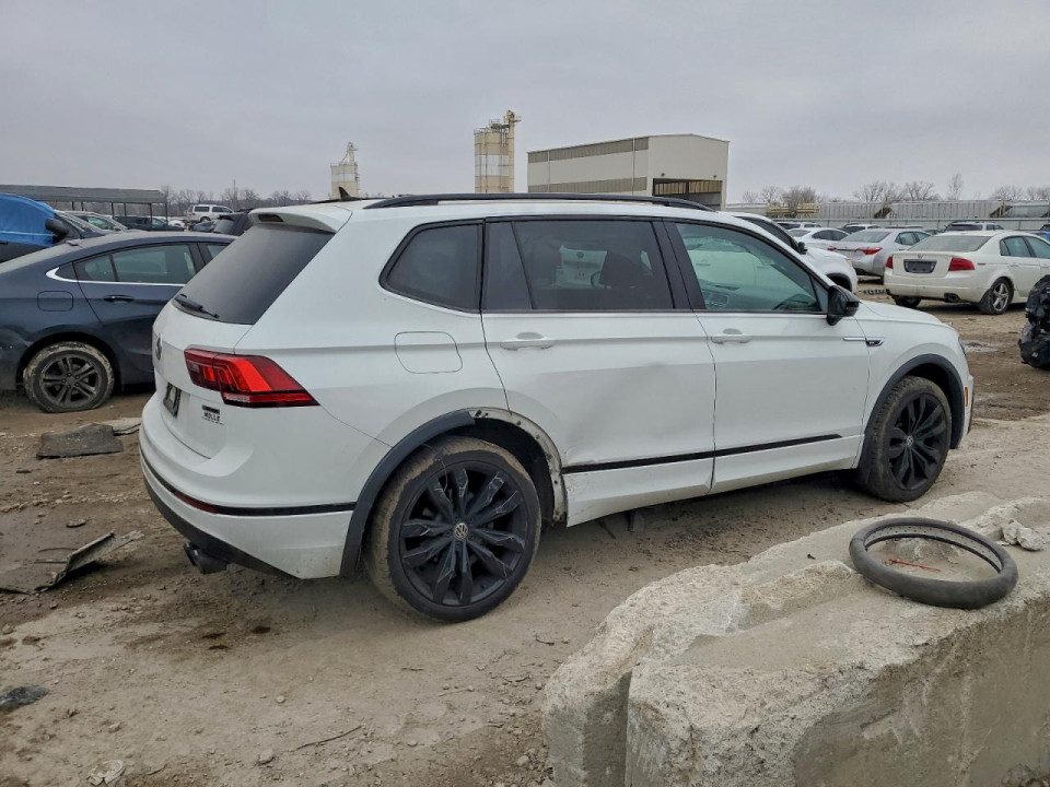 Volkswagen TIGUAN 2021 — Copart