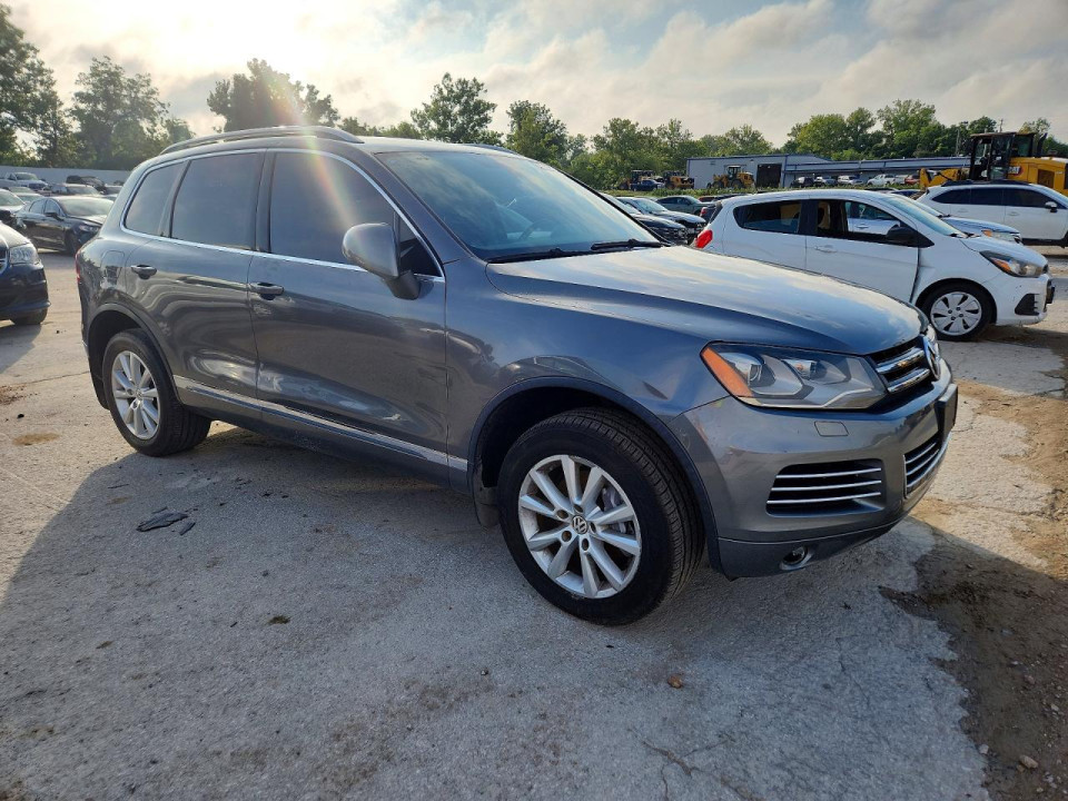 Volkswagen TOUAREG 2014 — Copart