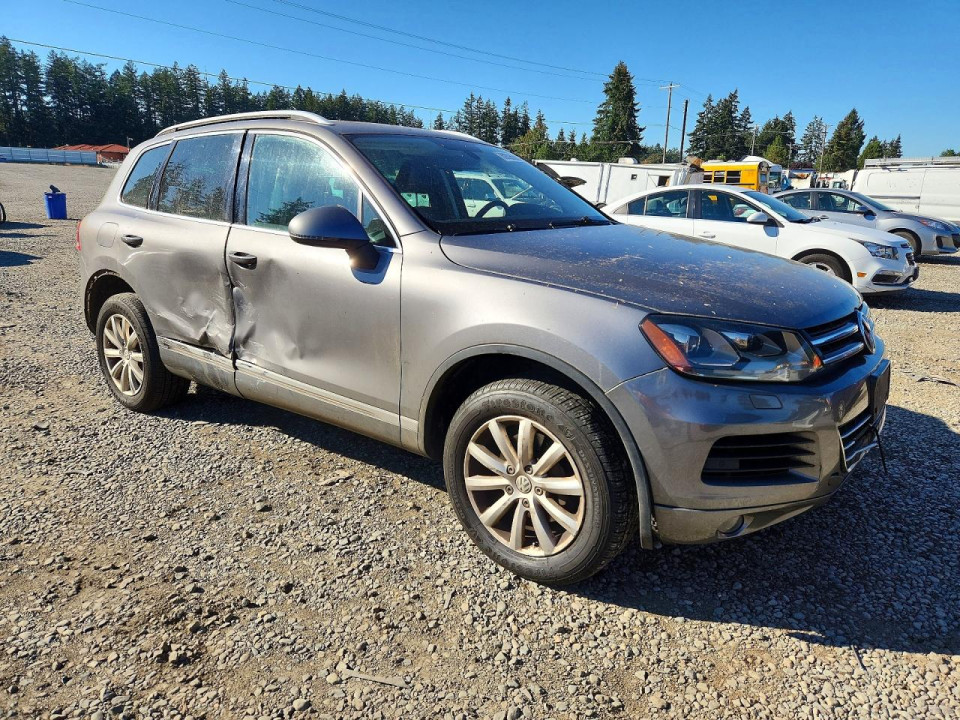 Volkswagen TOUAREG 2012 — Copart