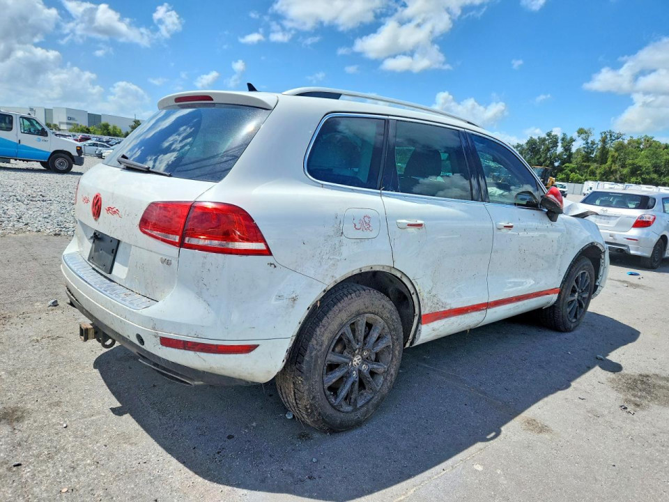 Volkswagen TOUAREG 2014 — Copart