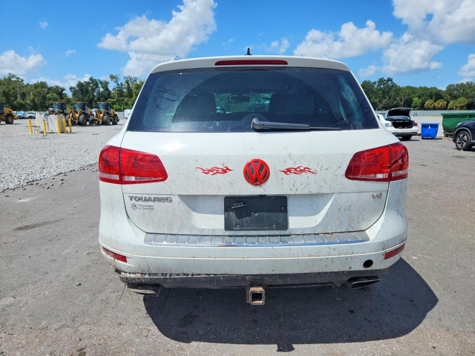 Volkswagen TOUAREG 2014 — Copart