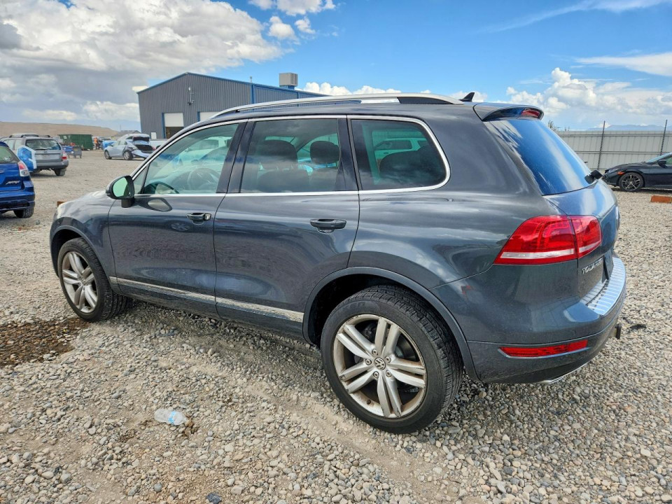 Volkswagen TOUAREG 2014 — Copart