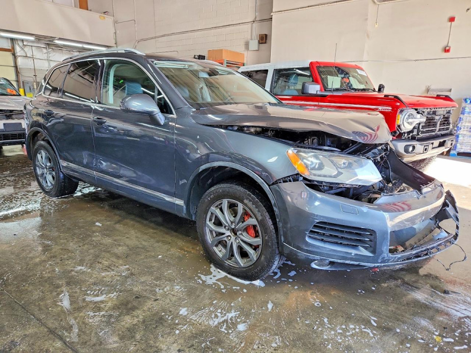 Volkswagen TOUAREG 2011 — Copart