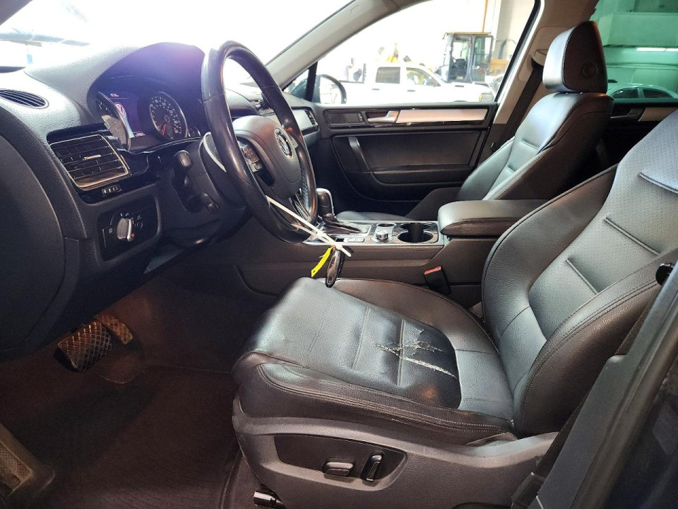 Volkswagen TOUAREG 2011 — Copart