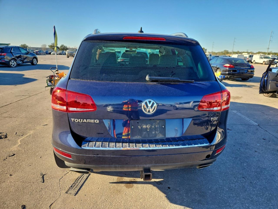 Volkswagen TOUAREG 2014 — Copart