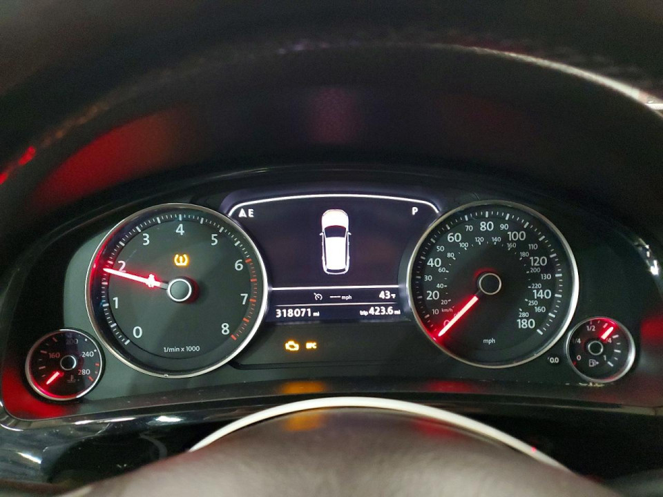 Volkswagen TOUAREG 2013 — Copart
