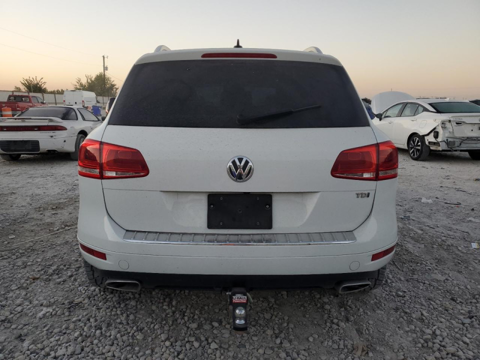 Volkswagen TOUAREG 2014 — Copart